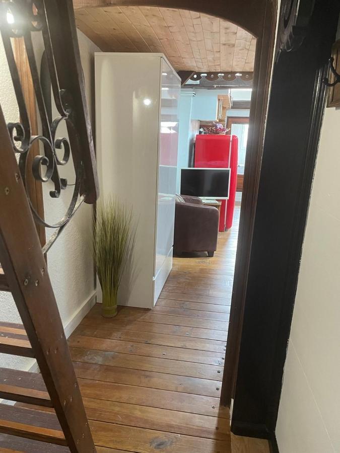 Appartement Plein De Charme - Coeur Vieille Ville Annecy Exterior foto