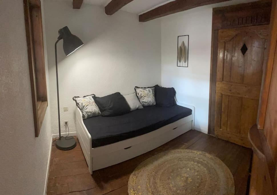 Appartement Plein De Charme - Coeur Vieille Ville Annecy Exterior foto